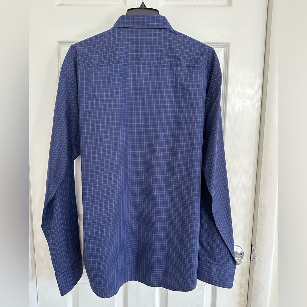 Bugatchi Men’s Shaped Fit Cotton Button Up Shirt - Picture 4 of 5